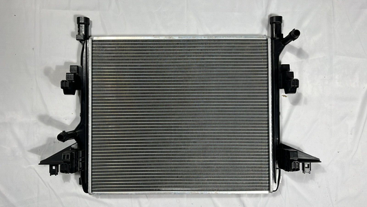 brand new VOLKSWAGEN ID3 ID4 ID5 SKODA ENYAQ CUPRA BORN RADIATOR 2020 1EA121251B