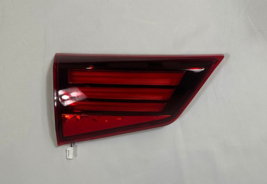 Left Passenger Side Inner Rear Tail Light Lamp For Mitsubishi Outlander 16-24