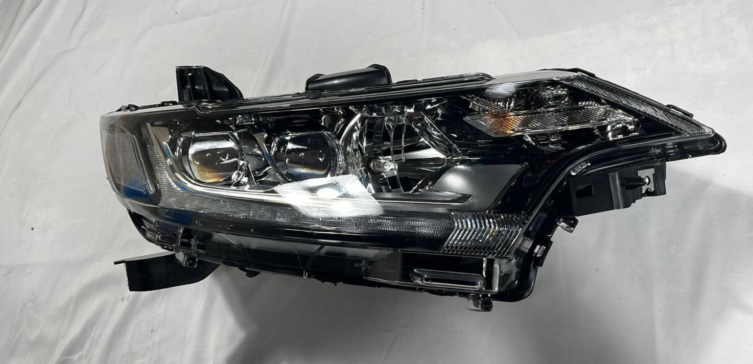 MITSUBISHI OUTLANDER 2016-18-2024 FRONT XENON DRL HEADLIGHT HEADLAMP DRIVER O/S